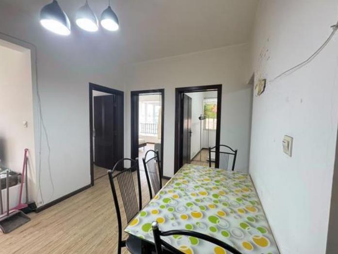 昆明官渡东骧神骏万泰小区望景苑 3室2厅房子出租(整租)，租金每月1800